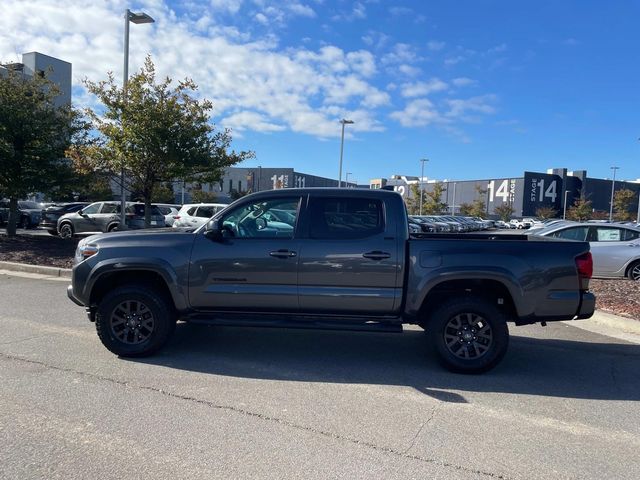 2022 Toyota Tacoma SR5 6