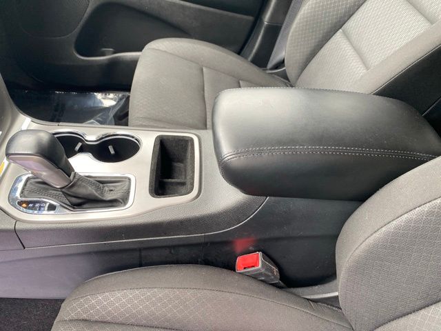 2020 Jeep Grand Cherokee Laredo E - Velvet exterior view 18