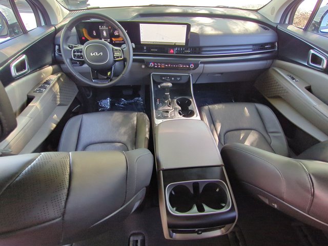 Used 2026 White Kia LXS image 31