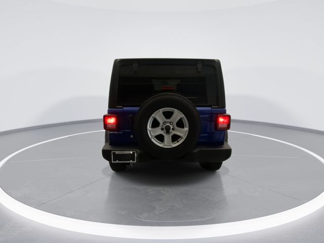 Used 2019 Blue Jeep Unlimited Sport S image 3