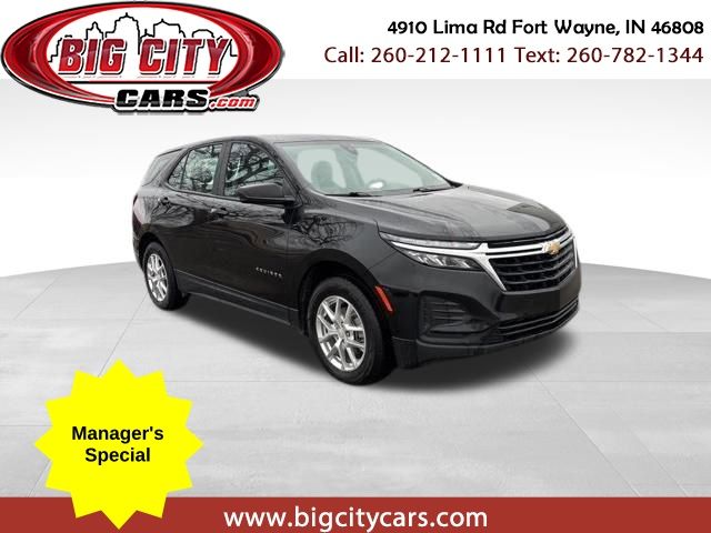 2022 Chevrolet Equinox LS photo