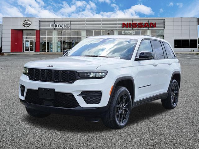 Used 2025 Jeep Grand Cherokee SUV