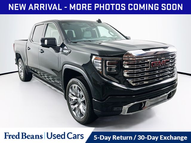 Onyx Black 2024 GMC Sierra 1500 Pickup Truck Four-Wheel Drive Automatic