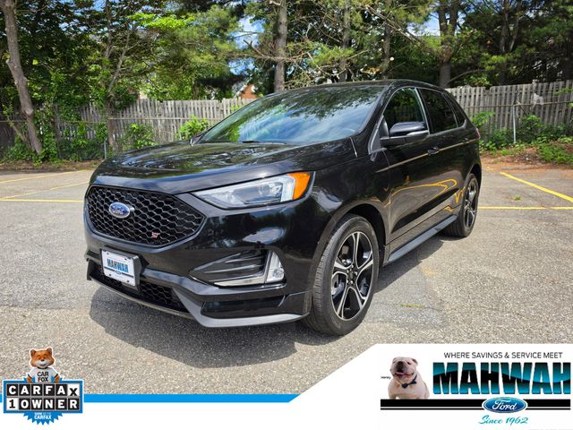Black Metallic 2023 Ford Edge SUV / Crossover All-Wheel Drive 7-Speed Automatic