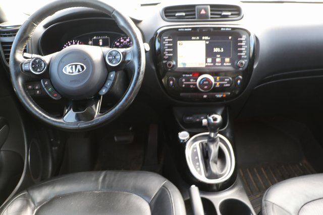 2016 Kia Soul Exclaim 10