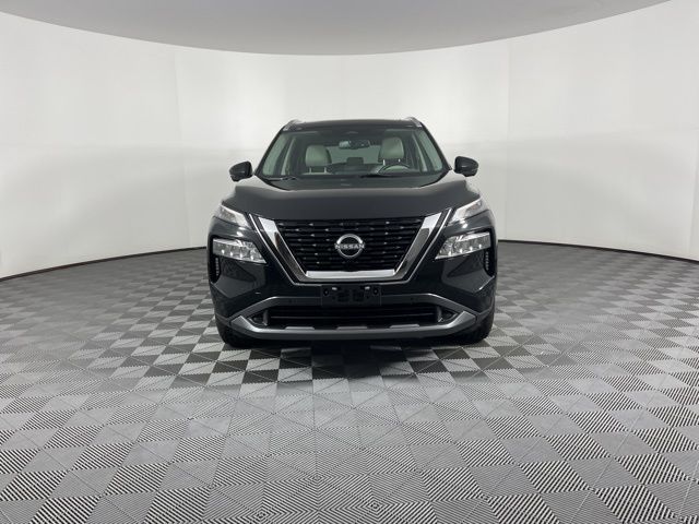 2023 Nissan Rogue SL 3