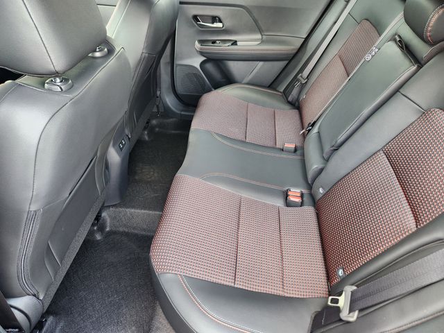 2025 Nissan Kicks SR photo 20