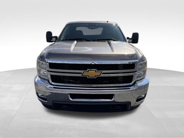 2013 Chevrolet Silverado 3500HD LTZ 8