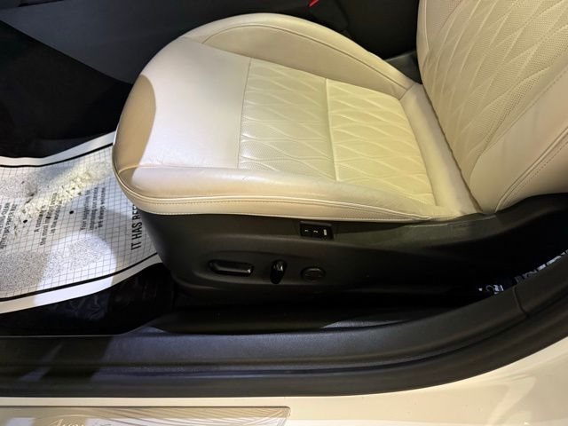 2020 Buick Regal Avenir photo
