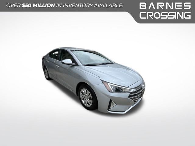  2020 Hyundai Elantra SE FWD   