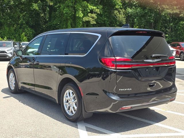 2023 Chrysler Pacifica Touring L:46447A