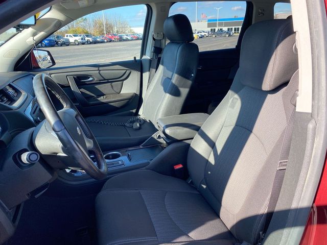 2017 Chevrolet Traverse LT 18