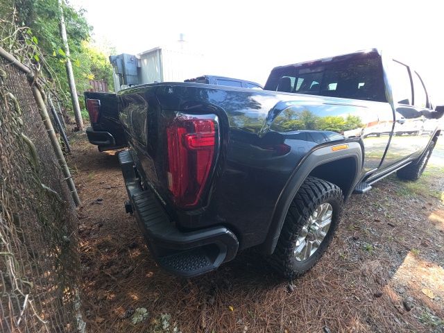Used 2021 Black GMC Denali image 8