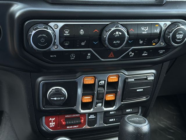 Used 2020 Black Jeep Mojave image 28