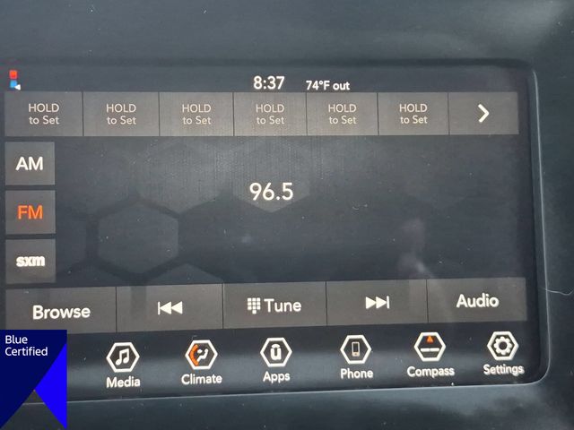 Used 2020 Silver Jeep Latitude image 23