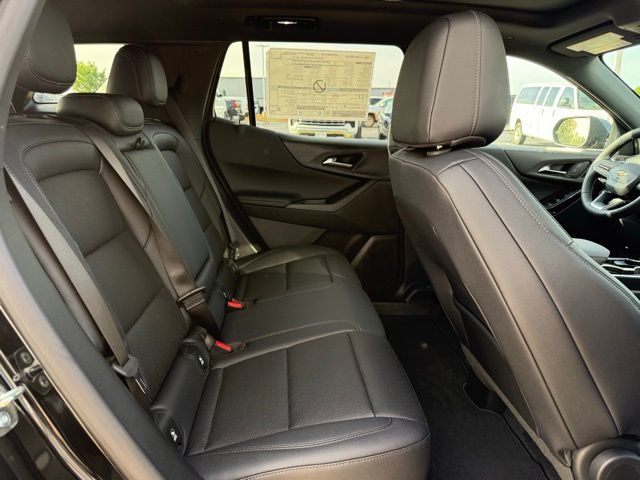 new 2026 Chevrolet Equinox car, priced at $33,790