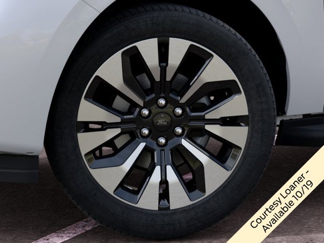 New 2027 White Ford Platinum image 19