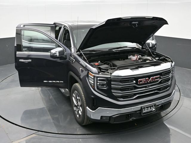 2025 GMC Sierra 1500 SLT 35