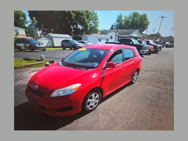 2010 Toyota Matrix Base