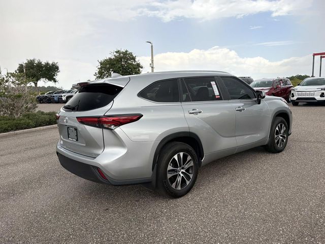 Used 2023 Toyota Highlander SUV