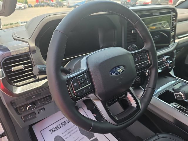 New 2026 Star White Metallic Tri-Coat Ford Platinum® image 17