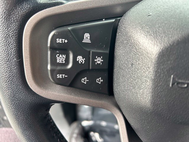 Used 2022 Black Ford Wildtrak image 29