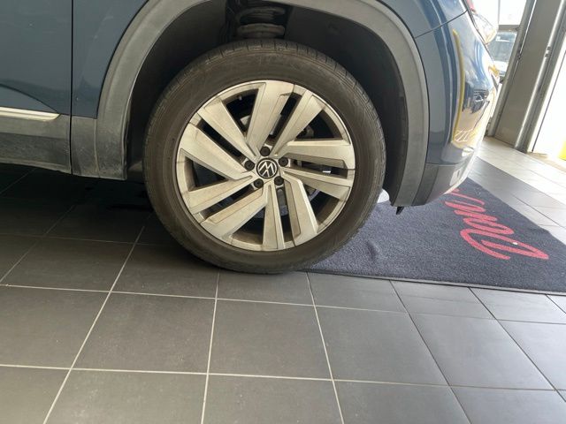 2021 Volkswagen Atlas SEL Blue at DeMontrond Auto Country