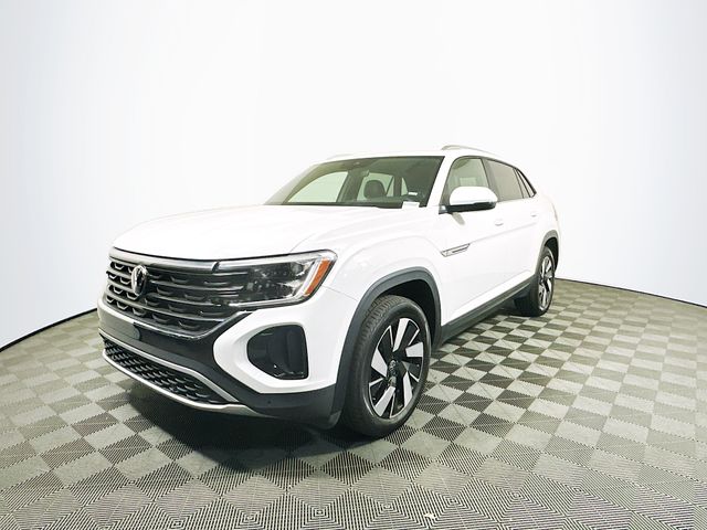 2024 Volkswagen Atlas Cross Sport 2.0T SE w/Technology photo
