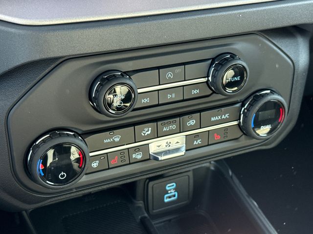 New 2025 White Ford Outer Banks image 27