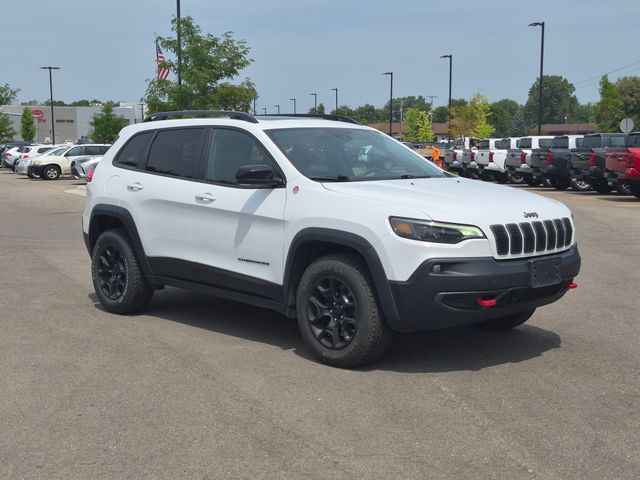 2022 Jeep Cherokee - Image 4