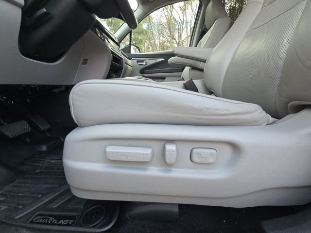 2020 Honda Ridgeline RTL:B02143