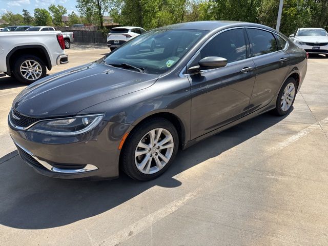 Gray (Granite Crystal Metallic Clearcoat) 2016 Chrysler 200 Limited Sedan FWD Sedan Front-Wheel Drive 9-Speed Automatic