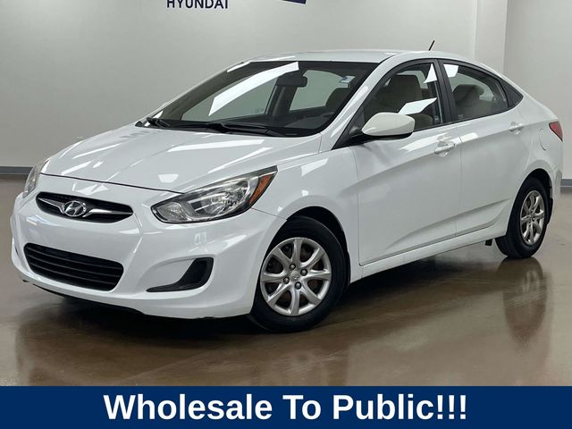 Century White 2013 Hyundai Accent Sedan Front-Wheel Drive 6-Speed Automatic Overdrive
