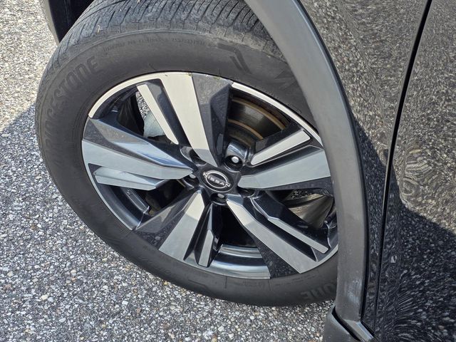 Used 2023 Nissan Rogue SUV