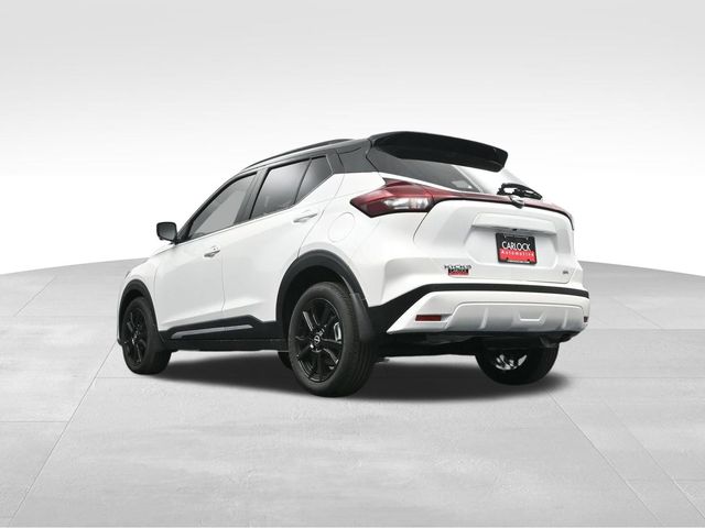 2024 Nissan Kicks SR 40