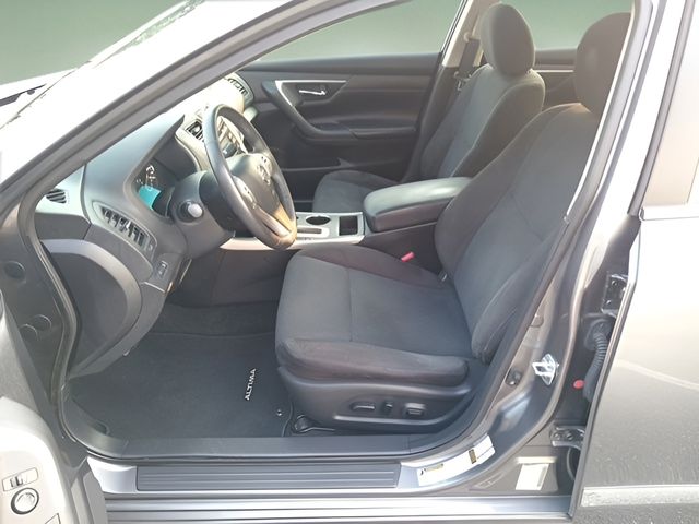 Used 2015 Nissan Altima Sedan