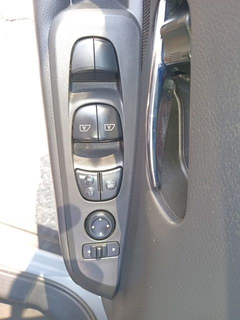 Used 2024 Nissan Kicks SUV