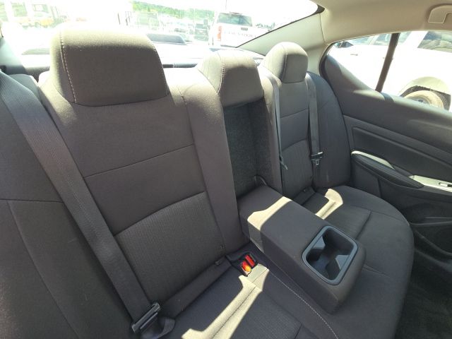 2025 Nissan Altima 2.5 SV:B02427