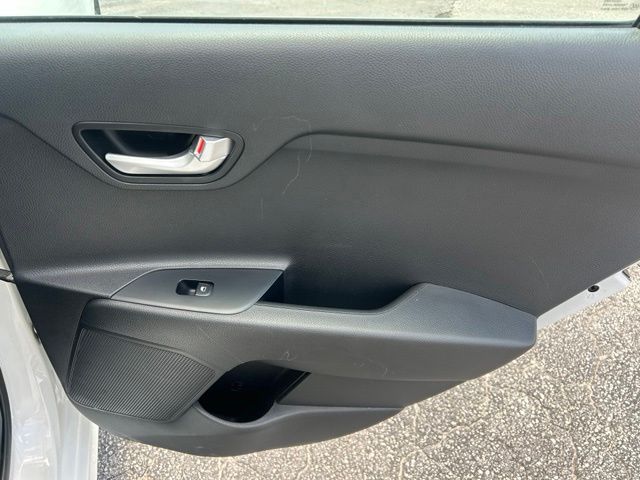 KiaRio5