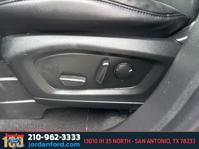 Used Car 2020 Ford Explorer  Xlt For Sale Under $25,000 In San Antonio, Texas