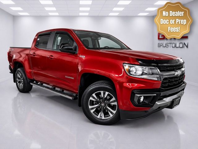 Cherry Red Tintcoat 2021 Chevrolet Colorado Pickup Truck Four-Wheel Drive 6-Speed Automatic