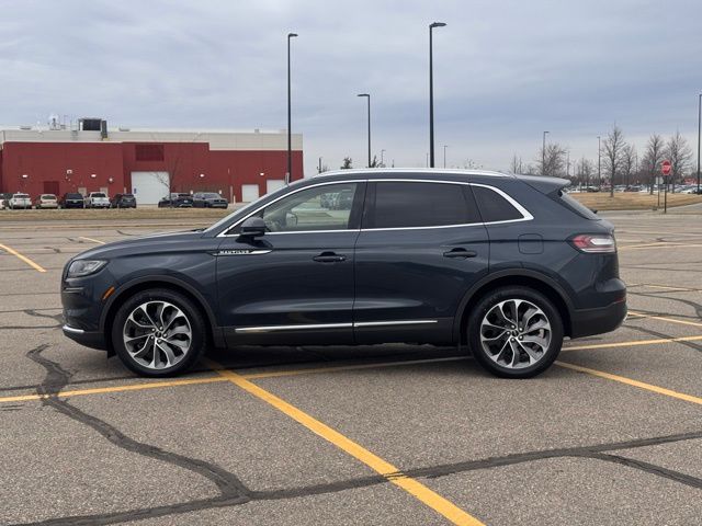 2022 Lincoln Nautilus Reserve