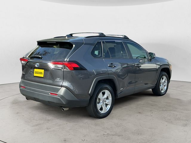 Used 2019 Gray Toyota LE image 5