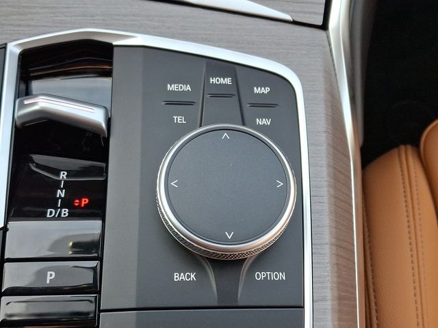 i4 xDrive40