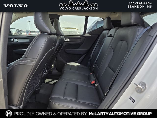 Used 2024 Volvo XC40 SUV