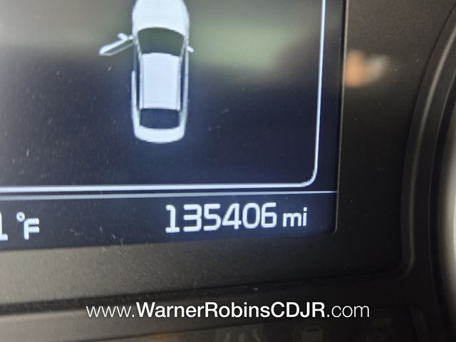 Used 2016 Silver Kia EX image 31