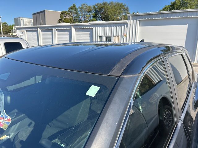 Used 2021 Black Nissan S image 3