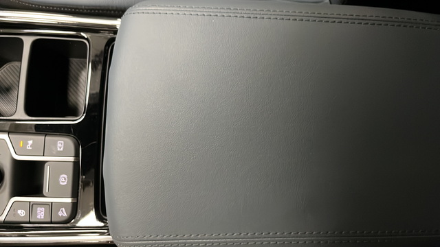 Used 2025 White Kia SX Prestige image 20