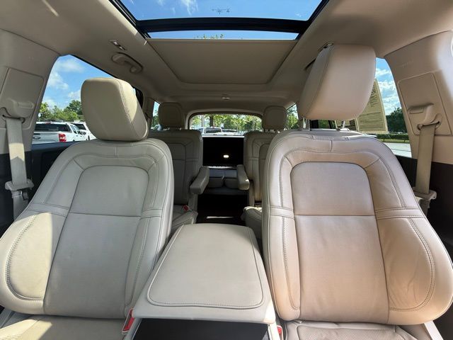 2022 Lincoln Aviator Reserve photo