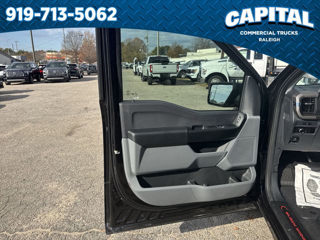 New 2025 Black Ford XL image 20
